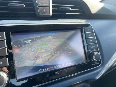 Used 2025 Nissan Versa SV image 23