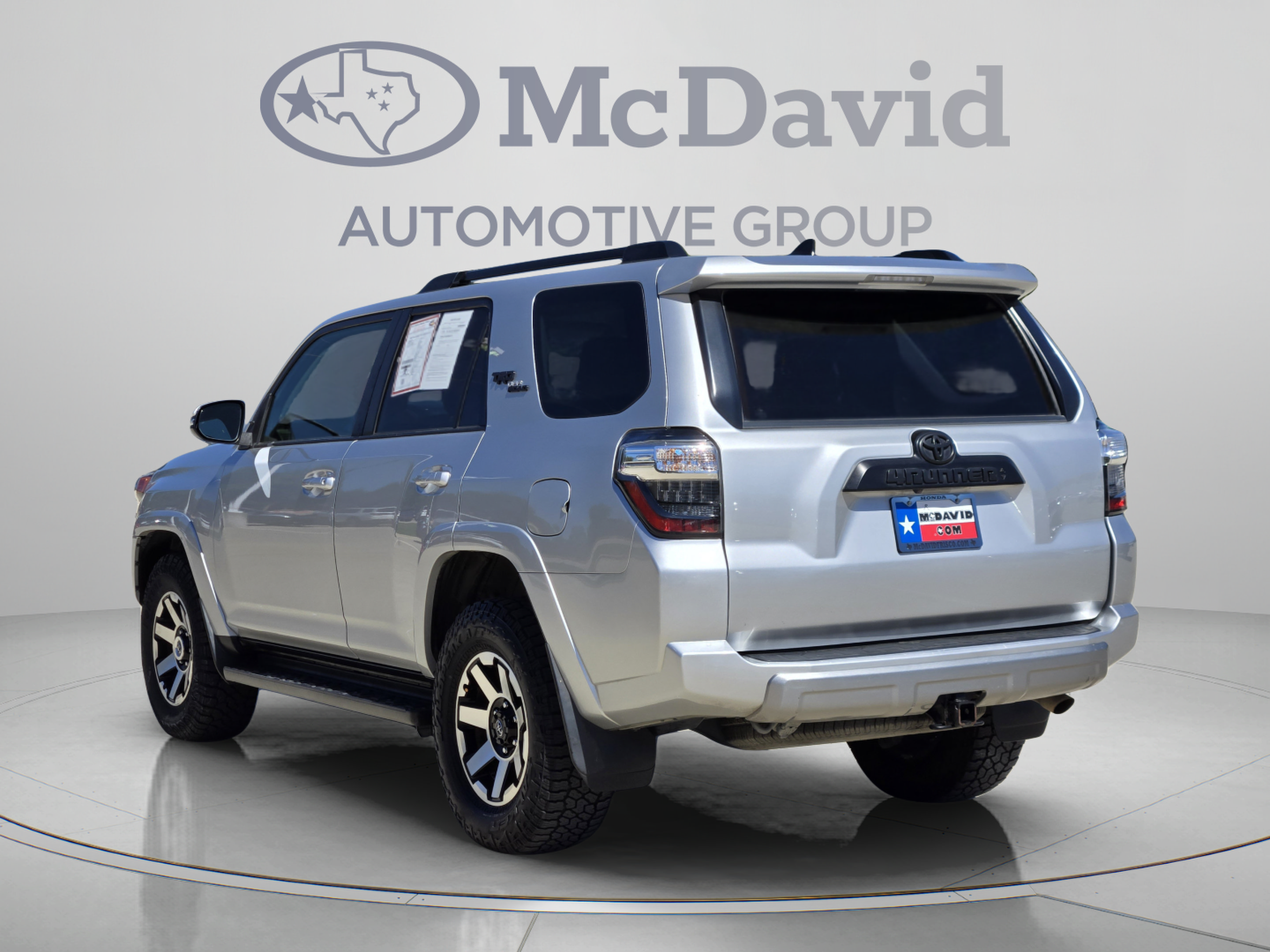 Used 2022 Toyota 4Runner TRD Off-Road Premium AWD/4WD image 4
