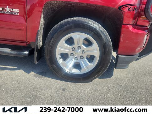 Used 2018 Chevrolet Silverado 1500 LT w/ Texas Edition AWD/4WD image 7