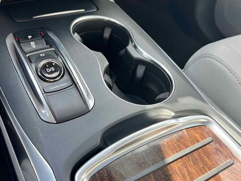 Used 2017 Acura MDX FWD w/ Tech & Entertainment image 14