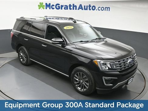 Used 2021 Ford Expedition Limited AWD/4WD image 3