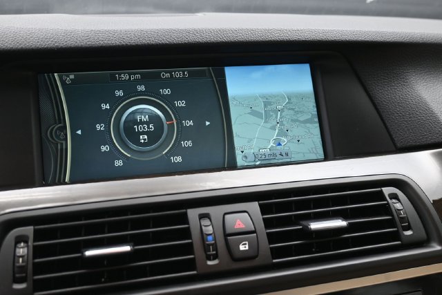 Used 2011 BMW 535i Sedan RWD image 16