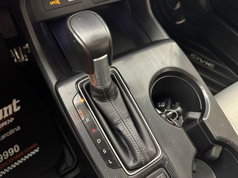 Used 2024 Honda Civic EX image 22