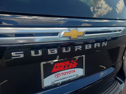 Used 2024 Chevrolet Suburban High Country AWD/4WD image 30