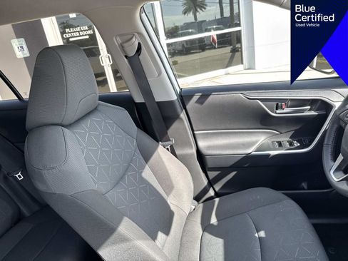 Used 2025 Toyota RAV4 XLE w/ Weather Package FWD image 15