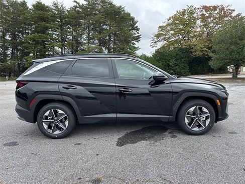 New 2026 Hyundai Tucson SEL image 8