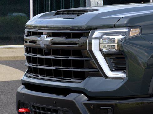 New 2026 Chevrolet Silverado 2500 LT w/ Trail Boss Package AWD/4WD image 13