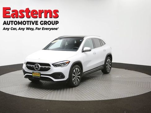 Used 2023 Mercedes-Benz GLA 250 4MATIC w/ Premium Package image 58