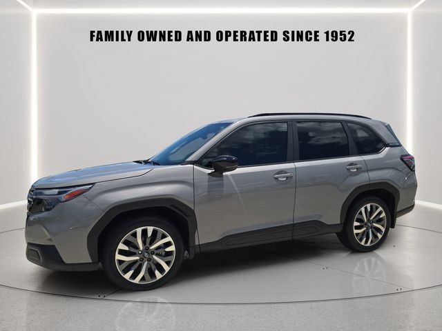 Used 2025 Subaru Forester Touring w/ Popular Package - Touring AWD/4WD image 1