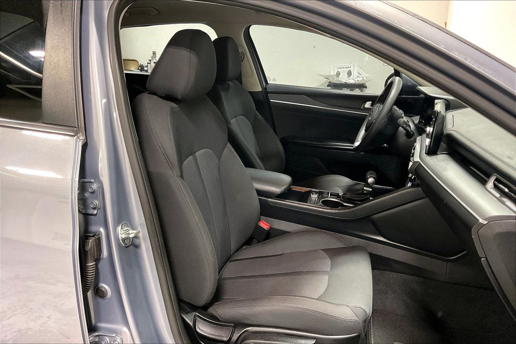 Used 2024 Kia K5 LXS FWD image 9
