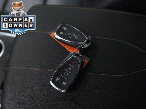 Used 2020 Chevrolet Traverse RS AWD/4WD image 23