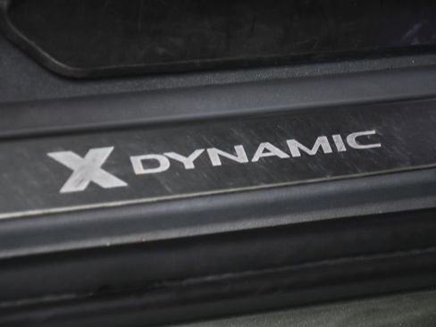 Used 2023 Land Rover Defender 110 X-Dynamic SE image 15