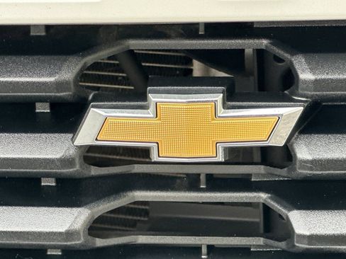 Used 2020 Chevrolet Silverado 1500 Custom w/ Custom Value Package image 35