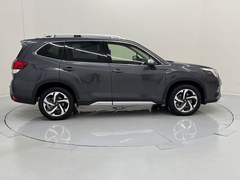 Used 2022 Subaru Forester Touring w/ Popular Package #2 image 6