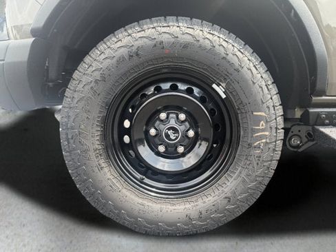 New 2026 Ford Bronco Big Bend w/ Black Diamond Package AWD/4WD image 7