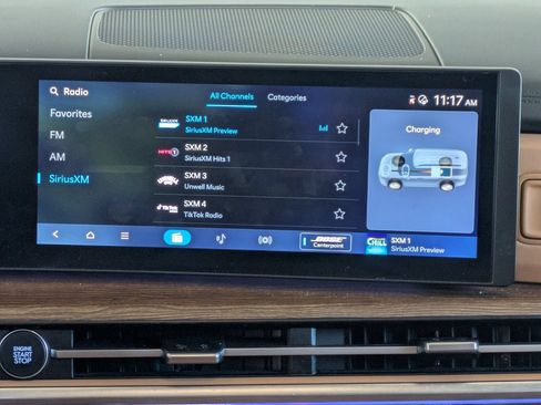 Certified 2024 Hyundai Santa Fe Limited FWD image 28