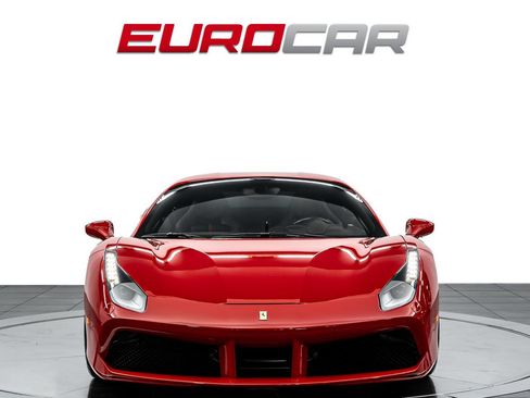 Used 2017 Ferrari 488 GTB RWD image 8