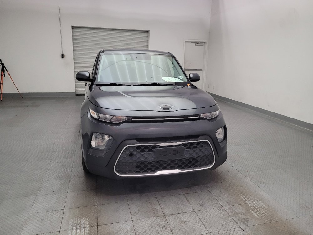 Used 2020 Kia Soul LX FWD image 14