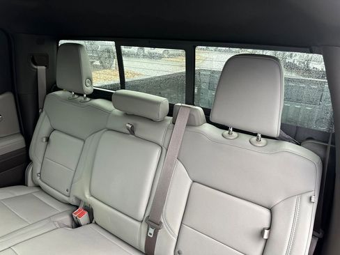 Used 2022 GMC Sierra 1500 SLT w/ SLT Premium Plus Package image 12