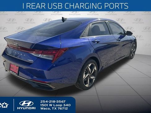 Used 2023 Hyundai Elantra Limited image 9
