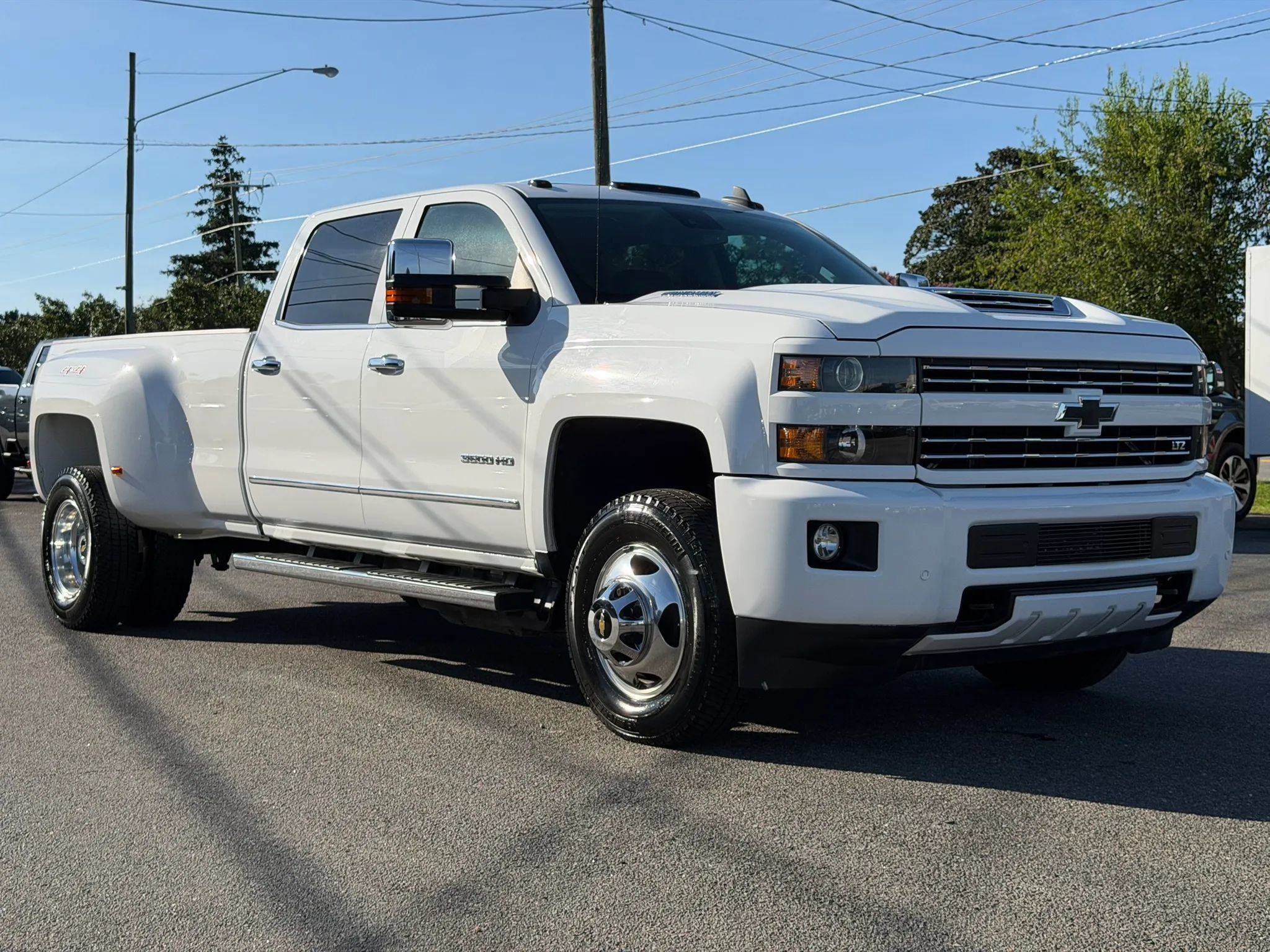 Used 2017 Chevrolet Silverado 3500 LTZ w/ Duramax Plus Package AWD/4WD image 3