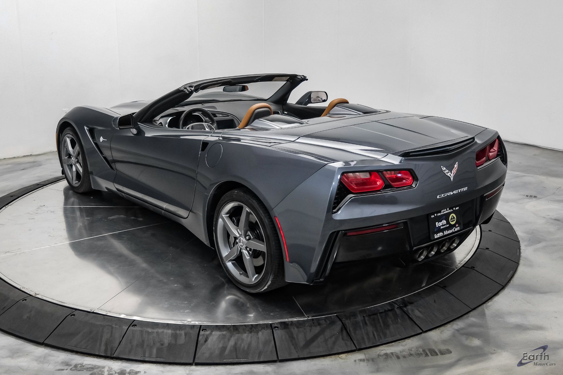 Used 2014 Chevrolet Corvette Stingray Convertible w/ 2LT Preferred Equipment Group RWD image 14