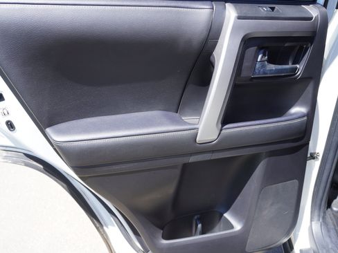 Used 2023 Toyota 4Runner SR5 AWD/4WD image 12