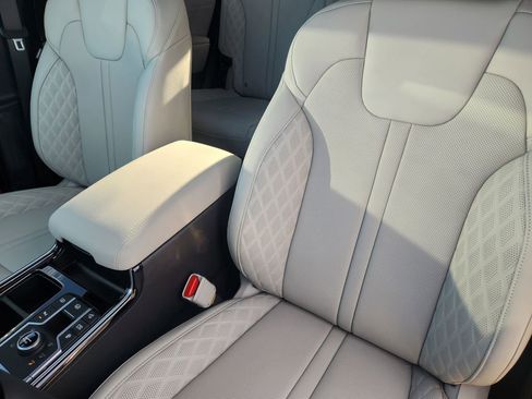 New 2026 Kia Sorento SX Prestige image 9