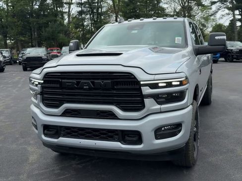 New 2026 RAM 2500 Laramie AWD/4WD image 2