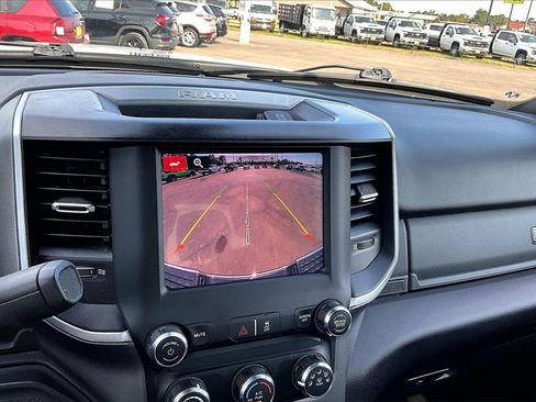 Used 2024 RAM 3500 Big Horn image 16