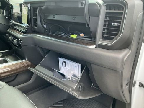 Certified 2023 Chevrolet Silverado 1500 LT Trail Boss w/ Convenience Package II AWD/4WD image 21