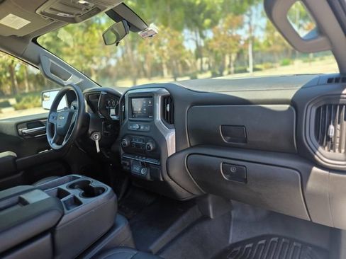 Used 2021 Chevrolet Silverado 1500 W/T w/ WT Fleet Convenience Package AWD/4WD image 32