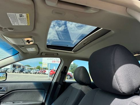 Used 2012 Ford Fusion SE FWD image 7