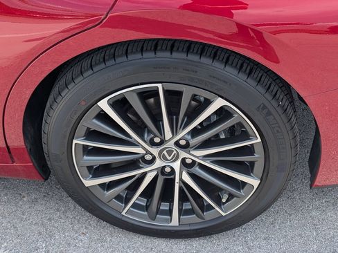 Used 2025 Lexus ES 350 w/ Premium Package FWD image 22
