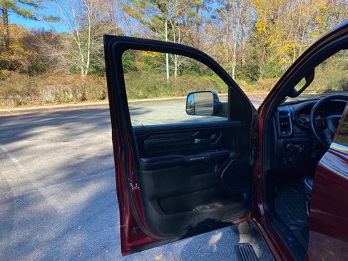 Used 2019 RAM 1500 Limited w/ Trailer Tow Group image 16