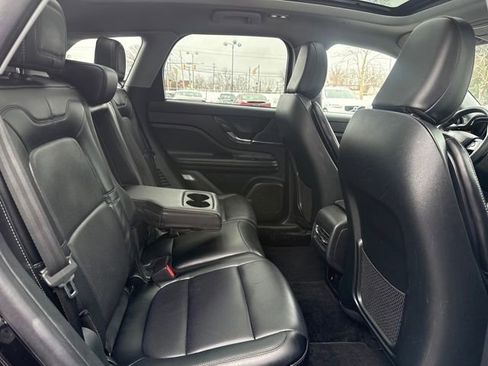 Certified 2022 Lincoln Corsair Reserve image 31