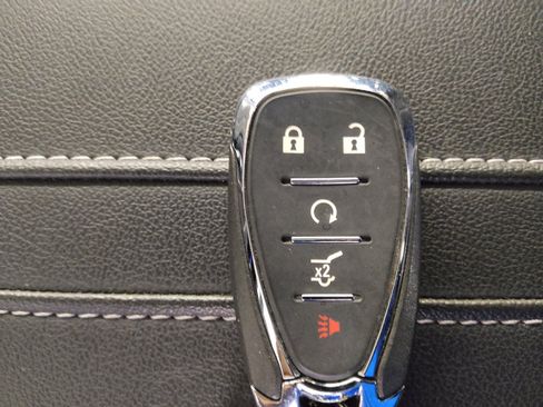 Used 2024 Chevrolet Blazer LT w/ Convenience Package FWD image 32