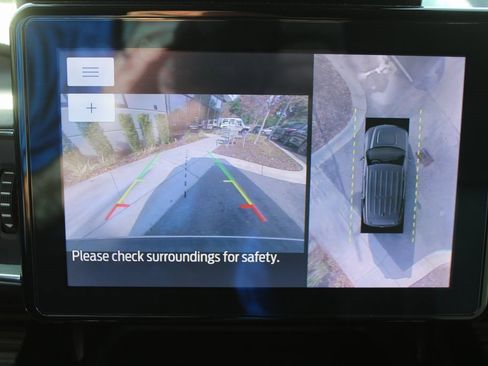 Used 2022 Ford Explorer Limited image 53