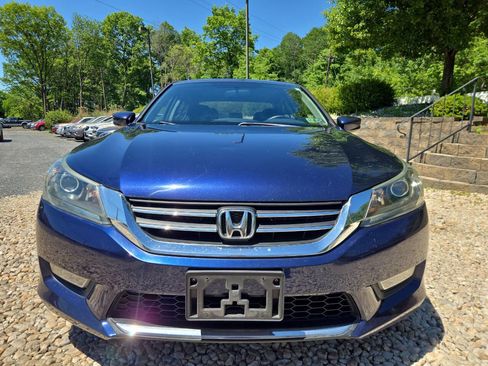 Used 2013 Honda Accord Sport image 2