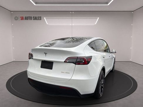 Used 2021 Tesla Model Y Performance AWD/4WD image 5