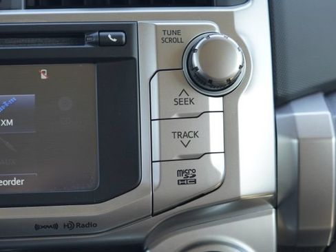 Used 2018 Toyota 4Runner SR5 RWD image 31