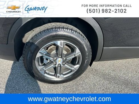 Used 2025 Chevrolet Blazer LT AWD/4WD image 11