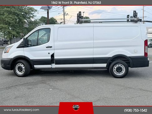 Used 2021 Ford Transit 150 Low Roof RWD image 3