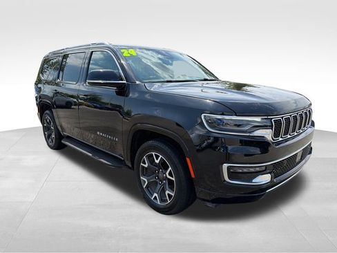 Used 2024 Jeep Wagoneer Series III AWD/4WD image 1