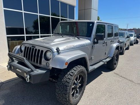 Used 2017 Jeep Wrangler Unlimited Sahara AWD/4WD image 1