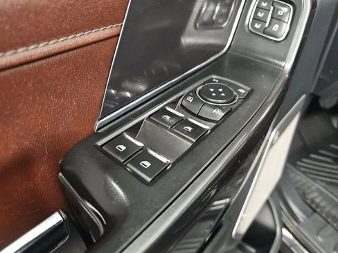 Used 2021 Ford F150 Lariat w/ Equipment Group 502A High AWD/4WD image 12