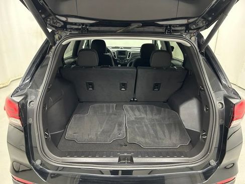 Used 2023 Chevrolet Equinox LT AWD/4WD image 11