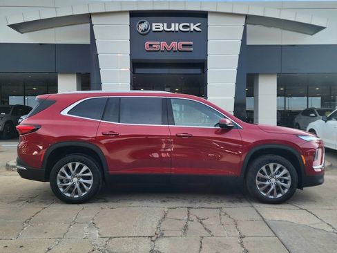 New 2026 Buick Enclave Preferred image 3