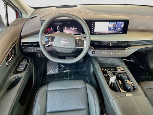 Used 2025 Nissan Murano Platinum w/ Cargo Package AWD/4WD image 24