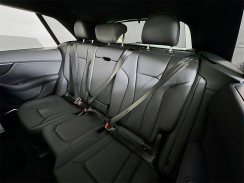 New 2026 Audi Q8 Premium Plus image 22